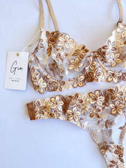 Conjunto Flores Dorado